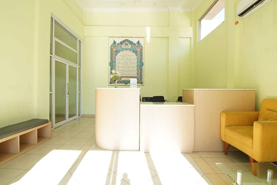 Entrance / Reception