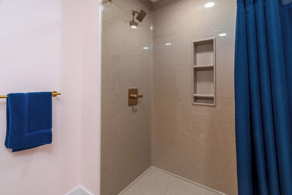 Walk in shower