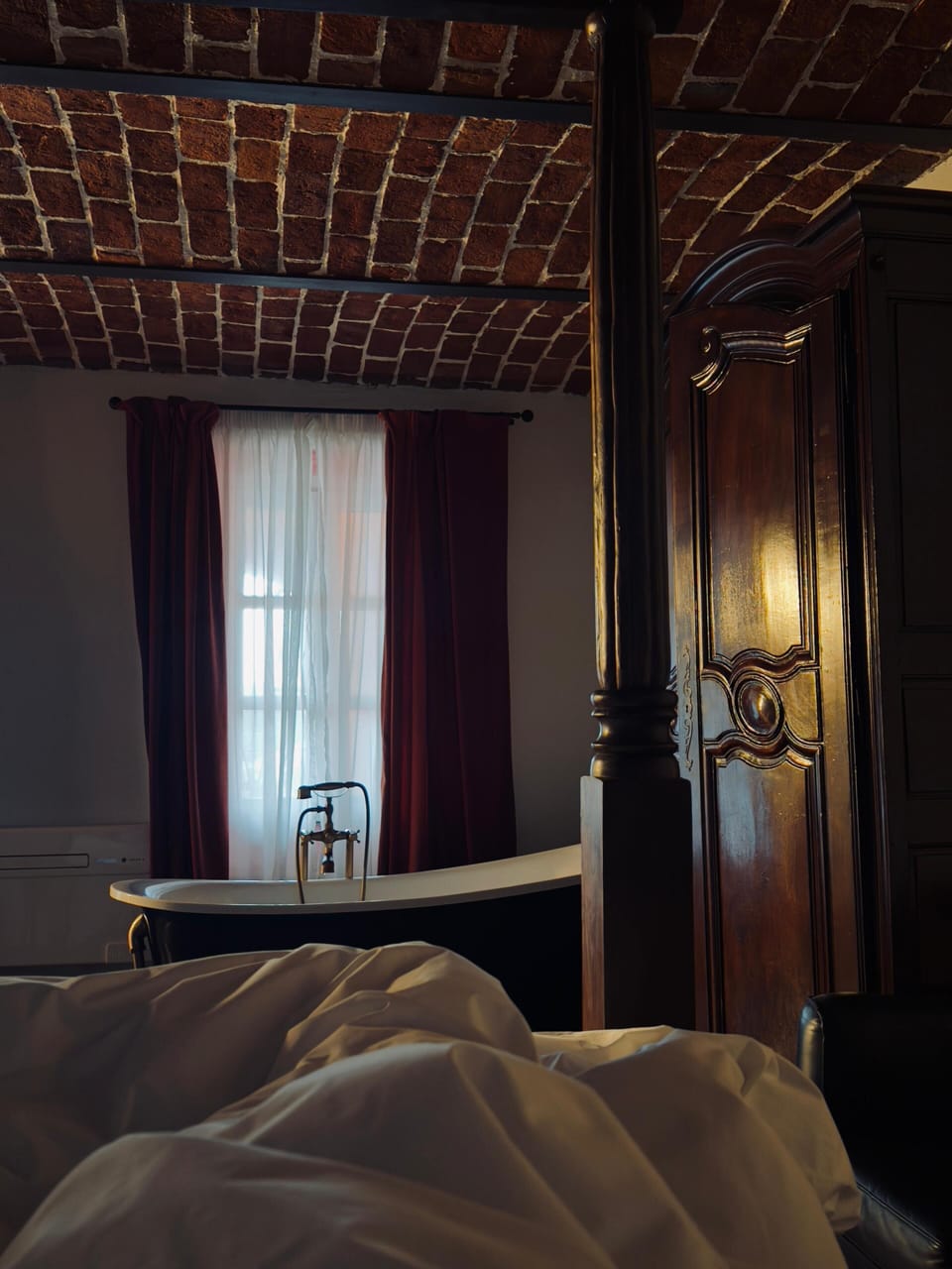 Deluxe Suite, Pool View | Egyptian cotton sheets, premium bedding, down comforters