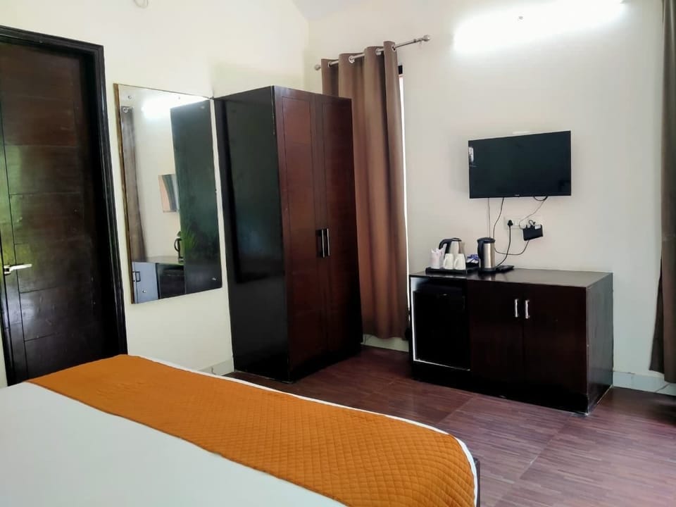 Deluxe Cottage, Pool View | WiFi (free)