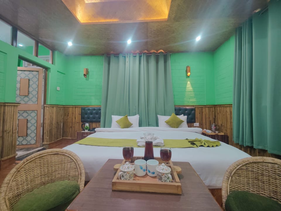 Deluxe Double Room | Desk, WiFi (free)