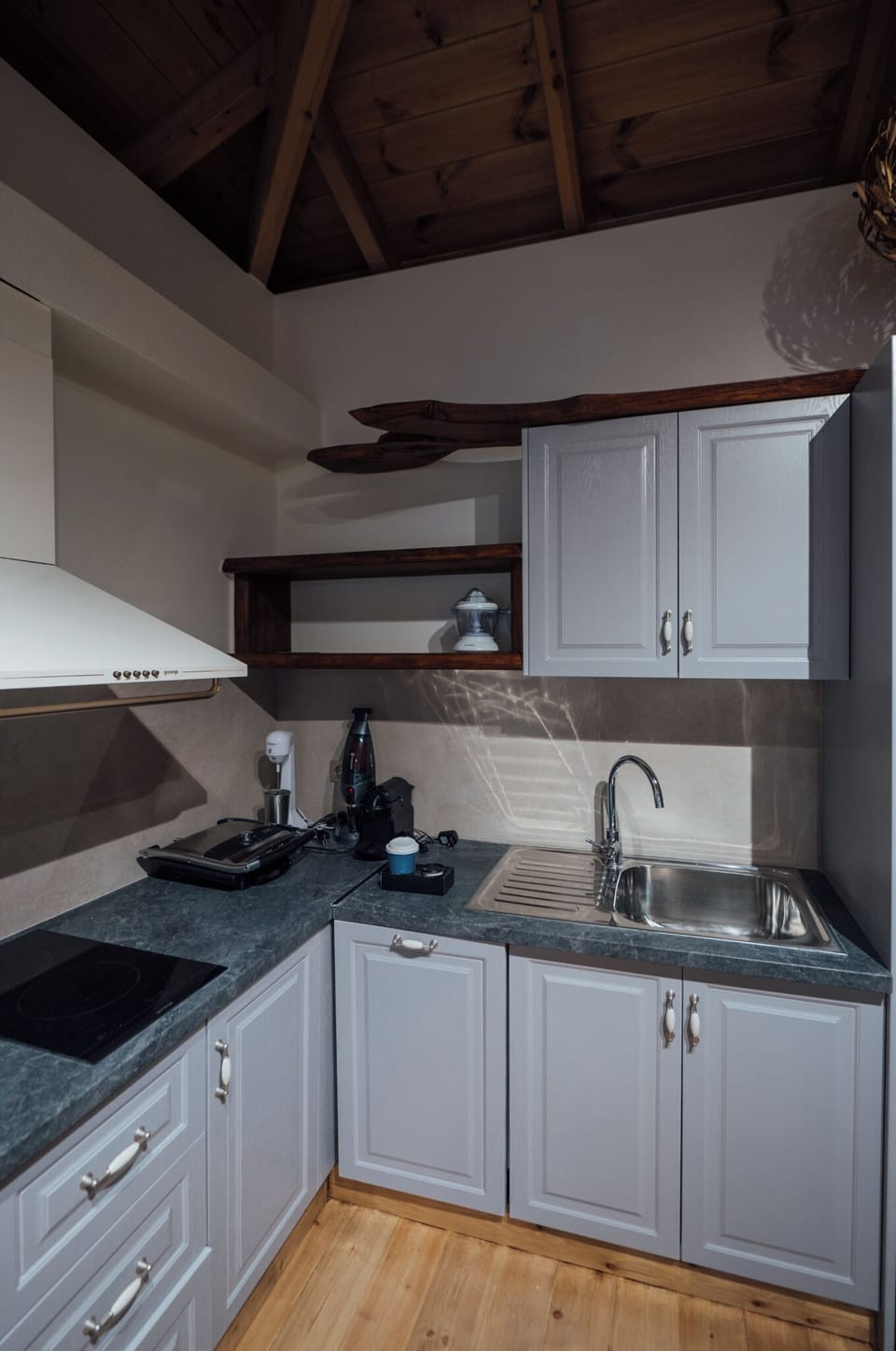Superior Suite | Private kitchen | Coffee/tea maker, full-size fridge, oven, stovetop