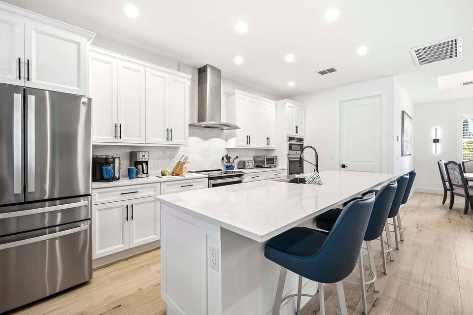 Lots of Additional Seating on the Kitchen Center Island