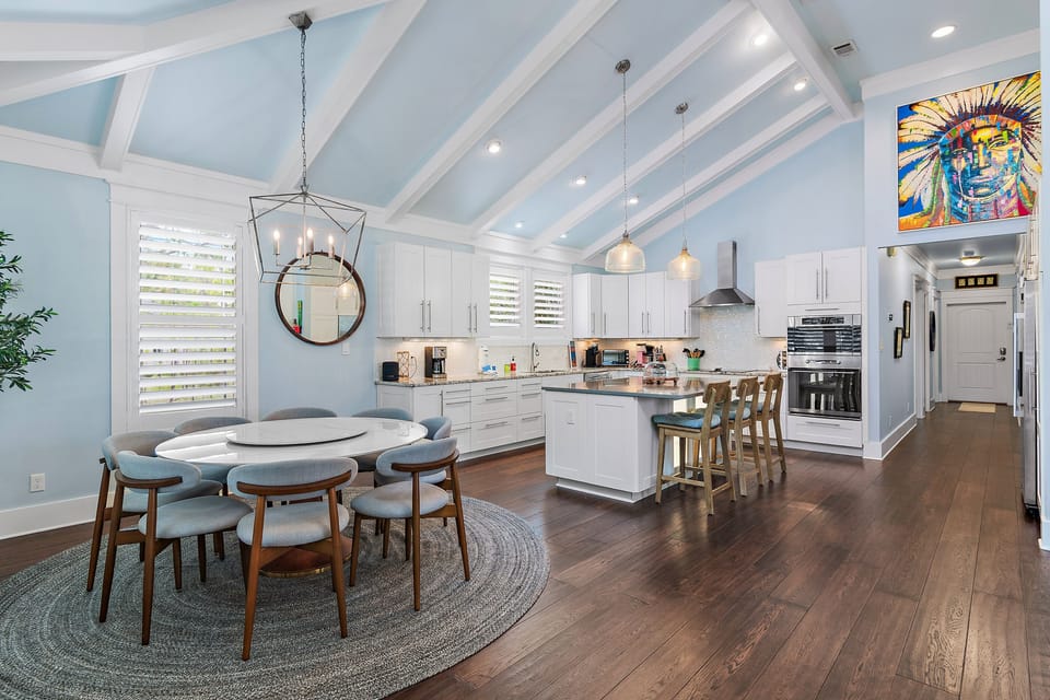 Plenty of space to enjoy your meal together