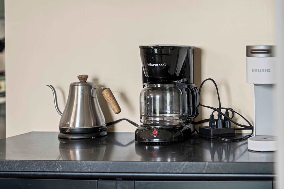 Drip coffee maker (coffee grounds provided)
Keurig coffee maker (bring your favorite pods)
