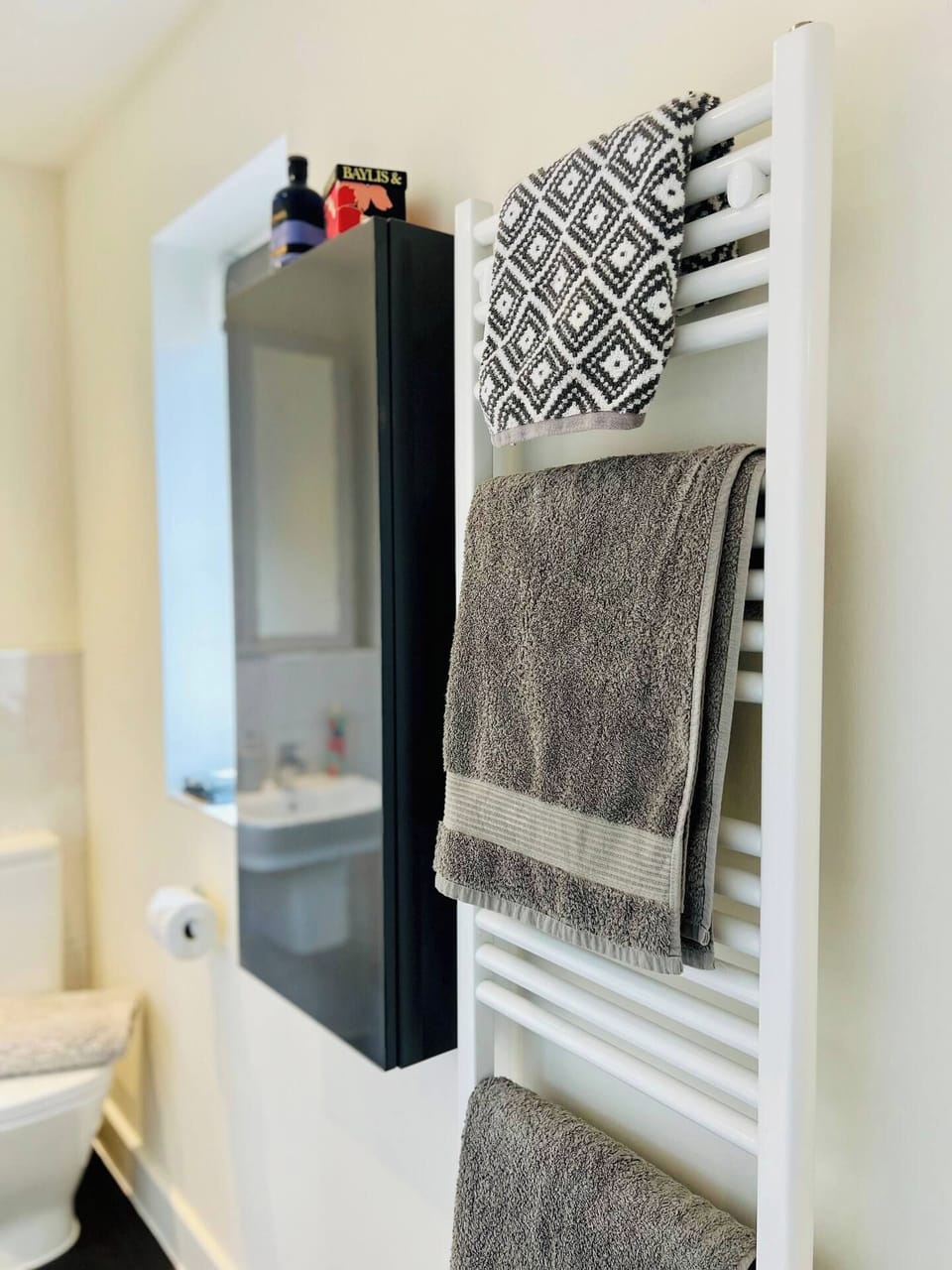 Heated towel rail