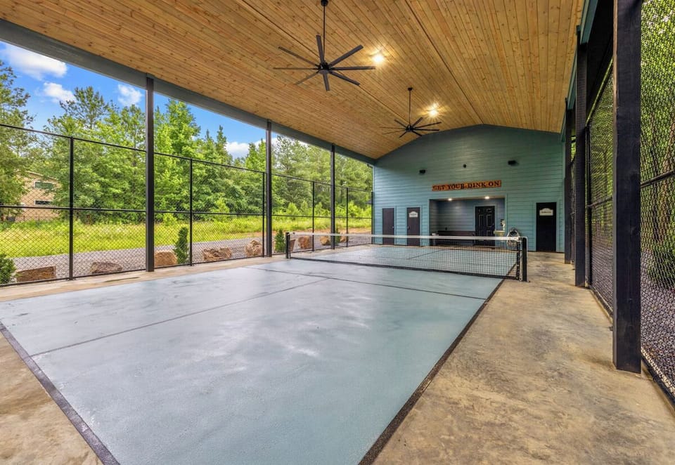Sport court
