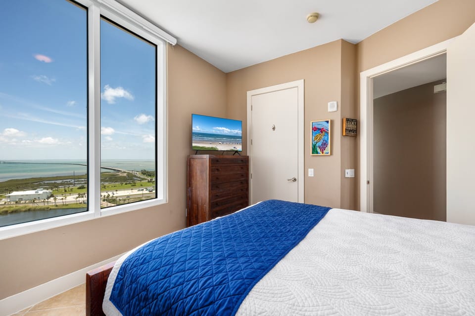 Wake up to beautiful island and bay views.