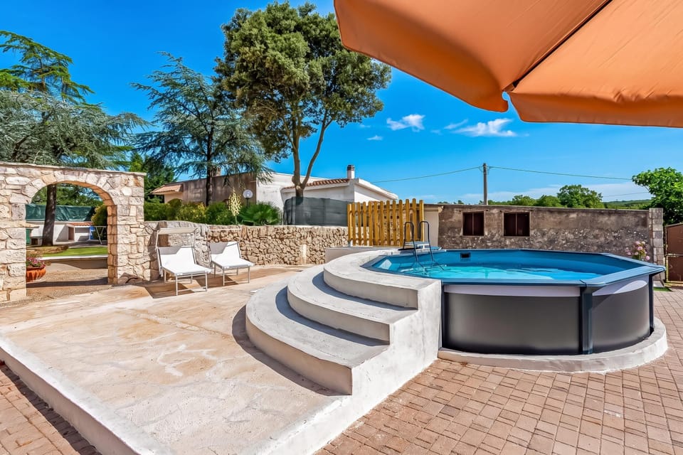 Private Pool