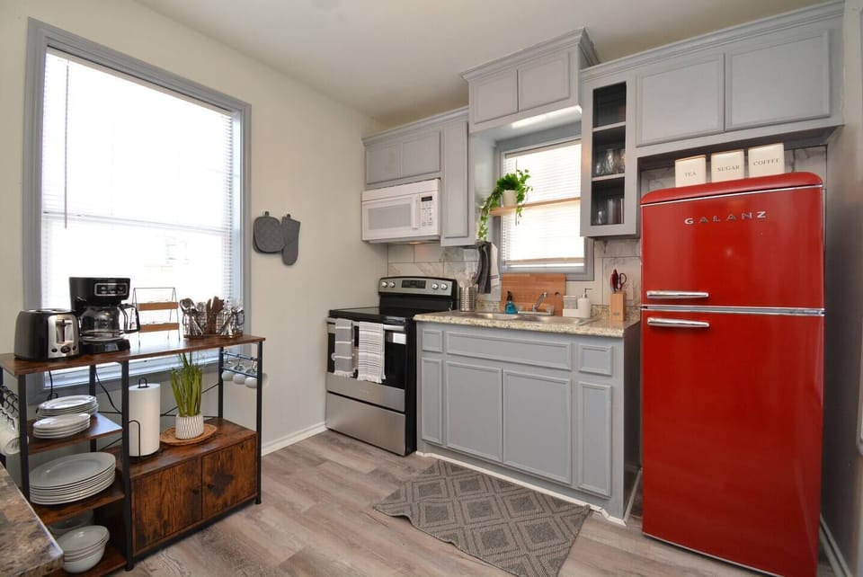 Fully equipped kitchen 