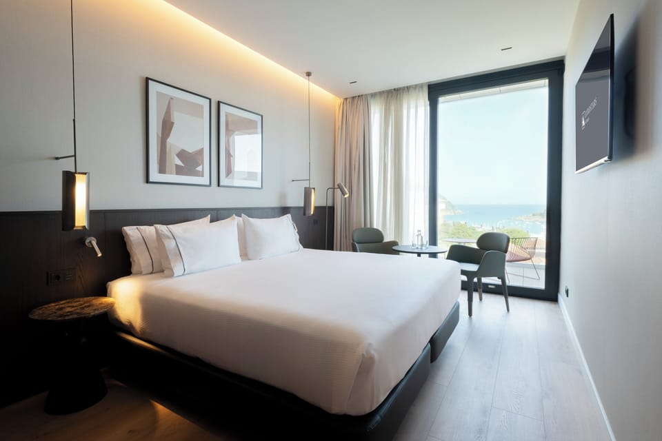 Premier Double Room, Balcony (View) | Minibar, in-room safe, laptop workspace, blackout drapes