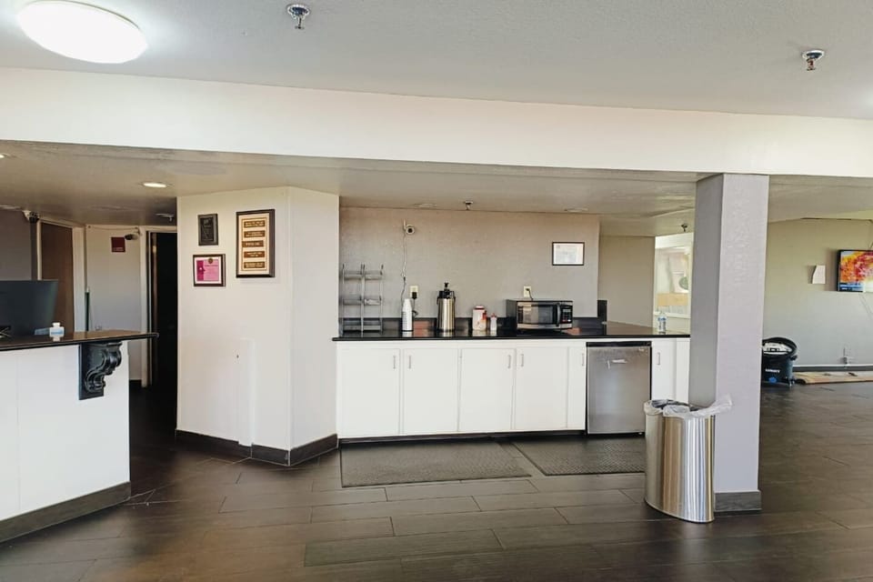 Entrance / Reception