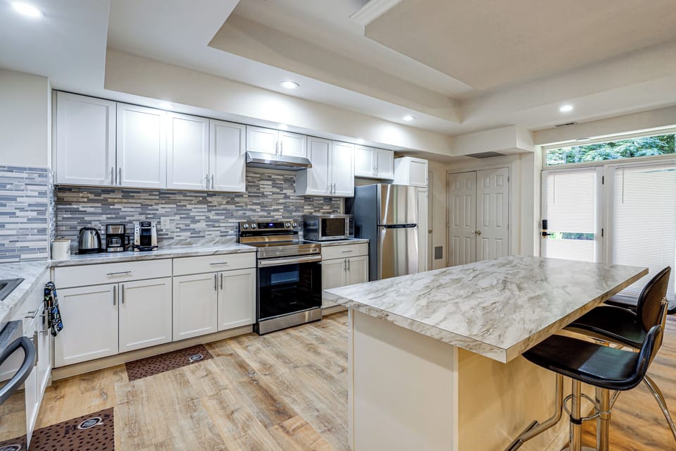 Kitchen | Toaster | Main Level