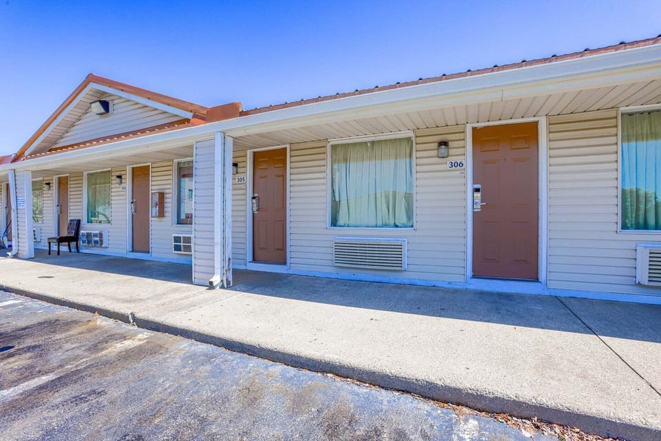 Holiday Home Exterior [summer]