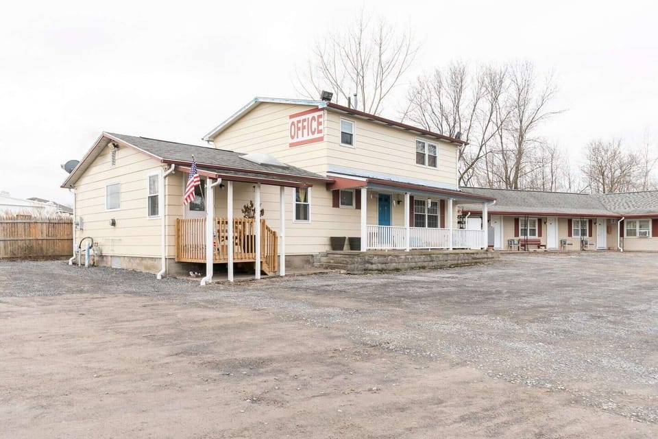 Holiday Home Exterior [summer]