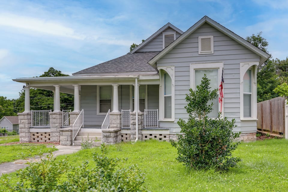 Carthage Vacation Rental | 2BR | 2BA | 1,488 Sq Ft