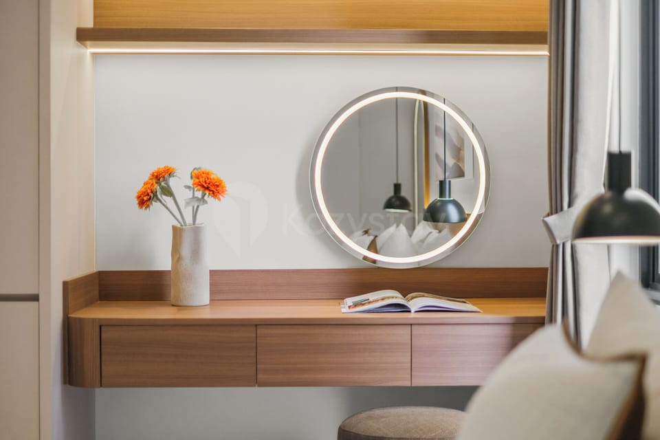 Apartment, 2 Bedrooms, City View | Desk, laptop workspace, iron/ironing board, WiFi (free)