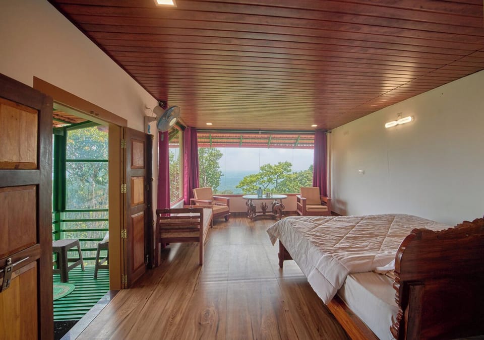 Misty Cottage | Desk, laptop workspace, WiFi (free)