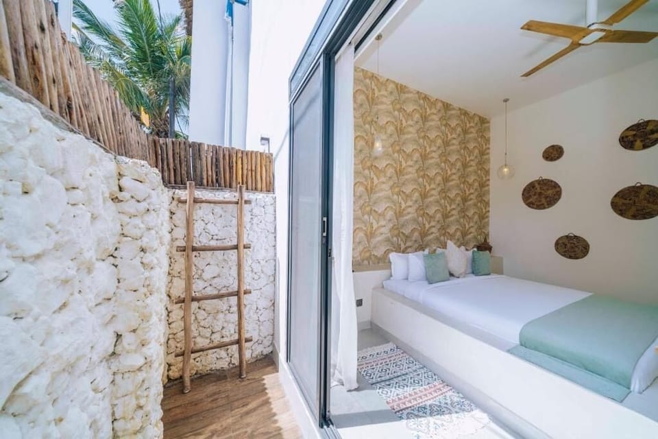 Double Room, Balcony, Garden View | In-room safe, blackout drapes, soundproofing