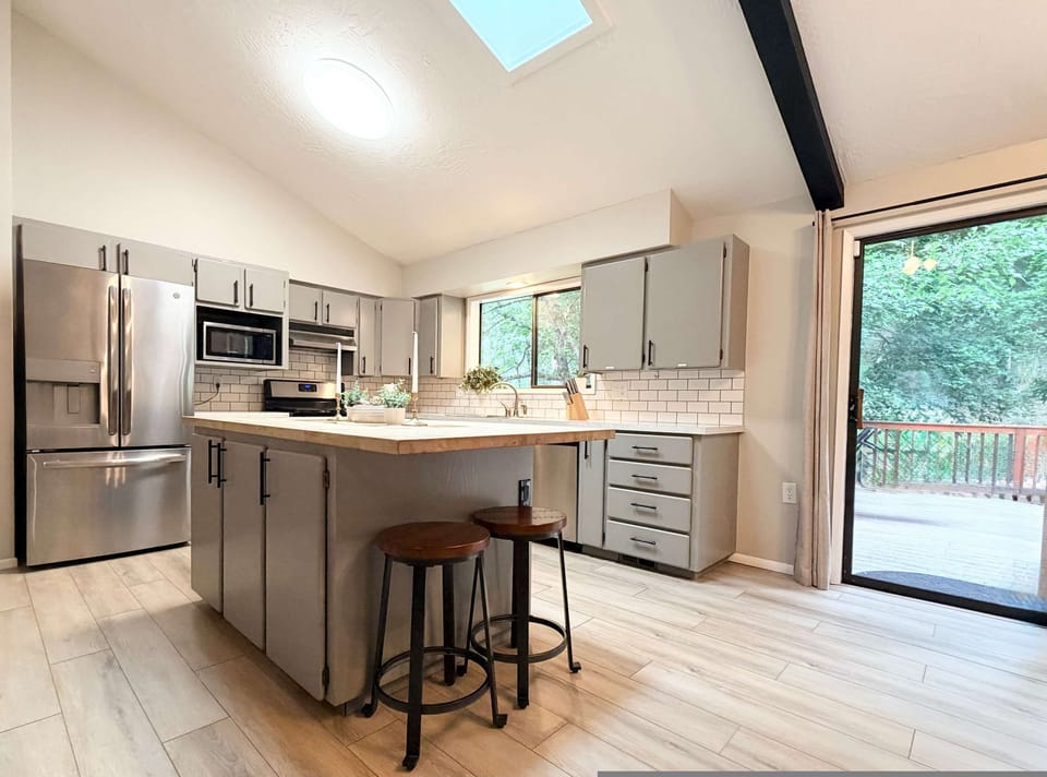 House | 3 bedrooms, high-speed internet
