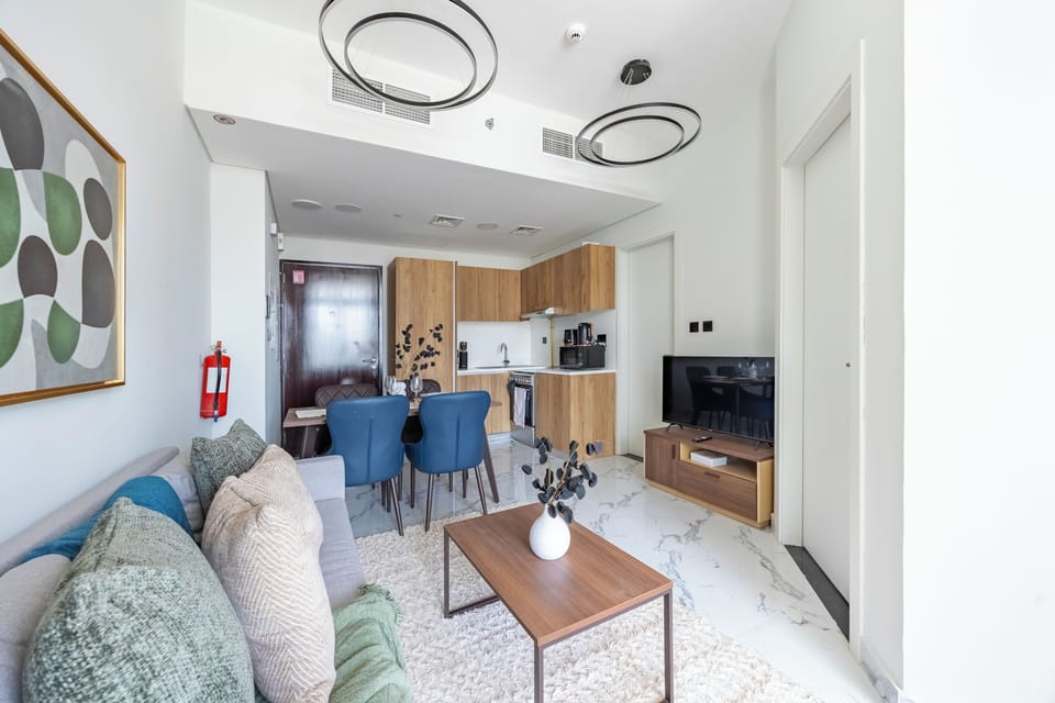 Apartment, Balcony | Living area