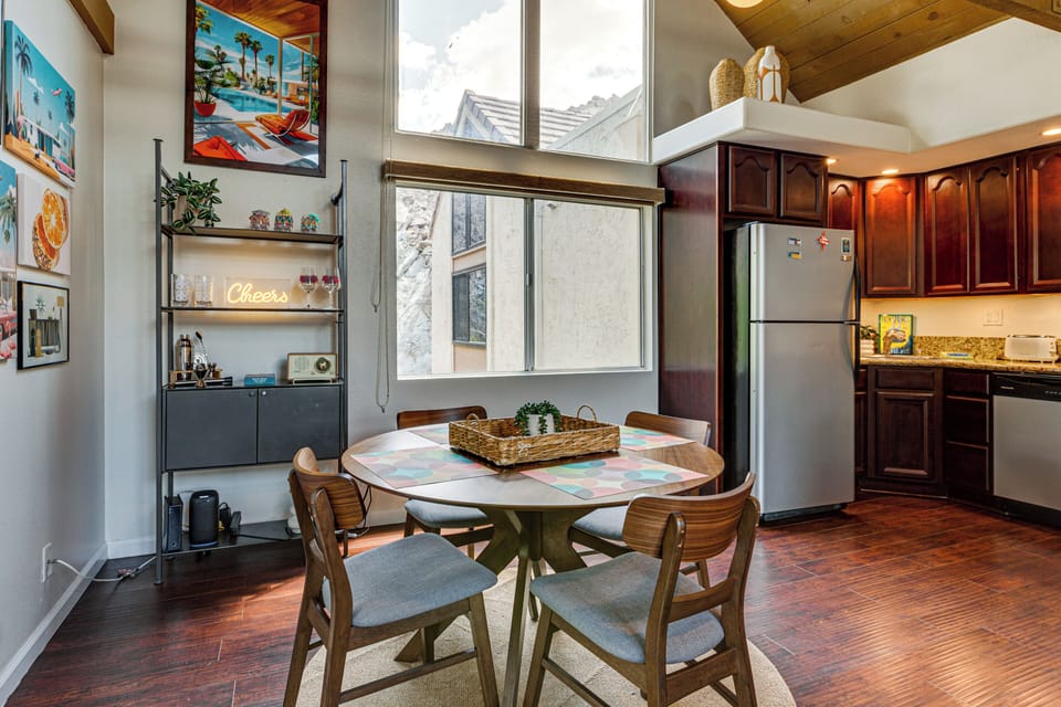 Apartment (0 Bedroom) | Interior