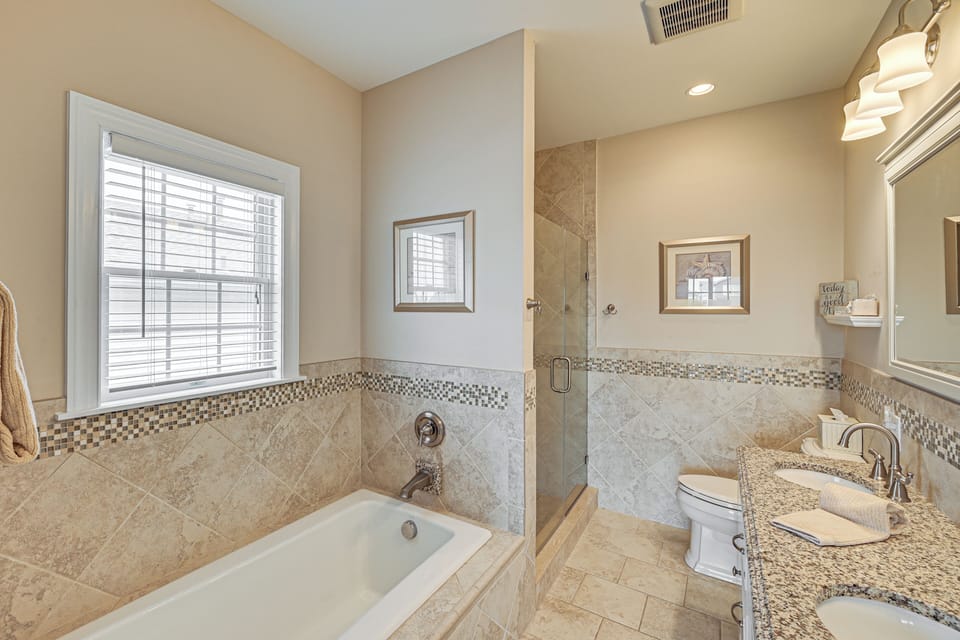 Walk to Brigantine Beach! Family Townhome w/ Views Apartment in Brigantine