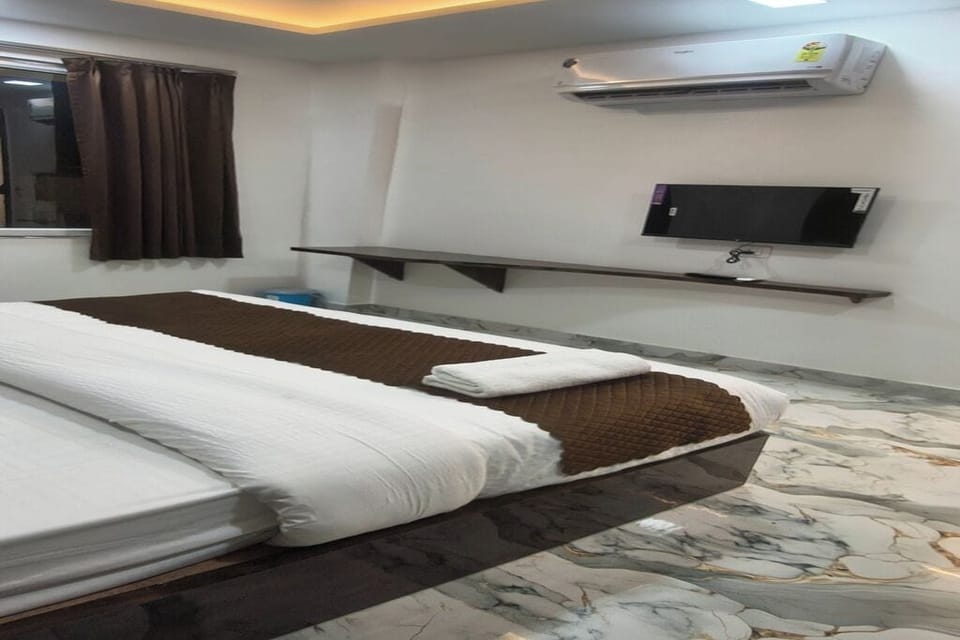 Standard Room | Desk, WiFi (free)