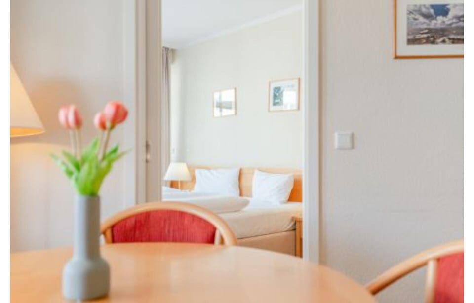 Apartment | Dining