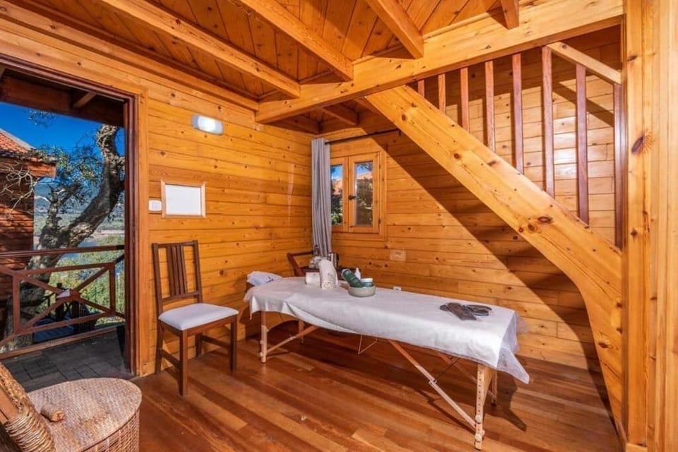 Double Room, Balcony, Garden View | Spa | Couples treatment rooms, hydrotherapy, body wraps, body scrubs