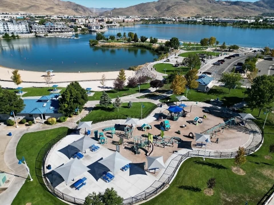 A local favorite for outdoor fun—bike the path, hit the playground, or simply enjoy the view.