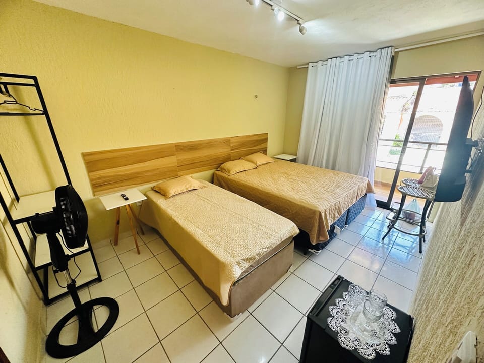 Classic Triple Room | WiFi (free)