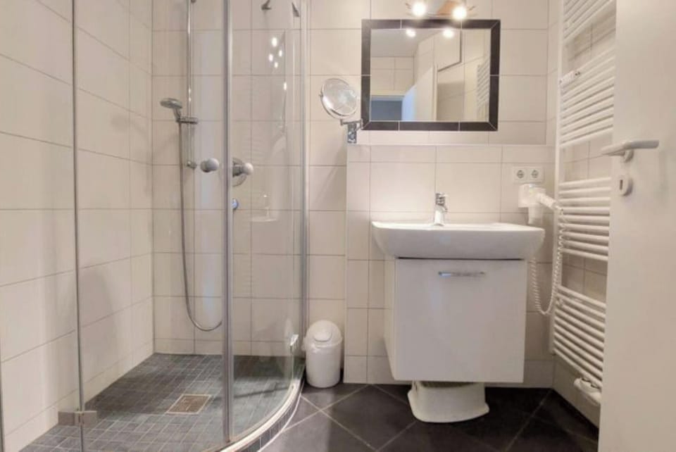 Familienurlaub in Sellin mit Balkon Apartment in Sellin