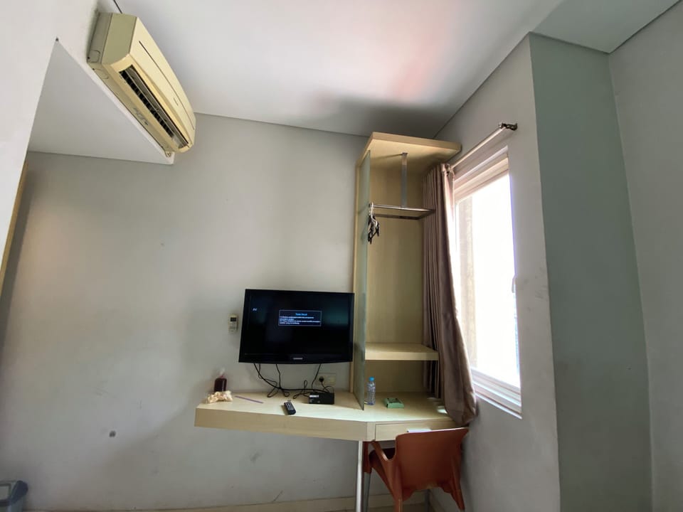 WiFi (free)