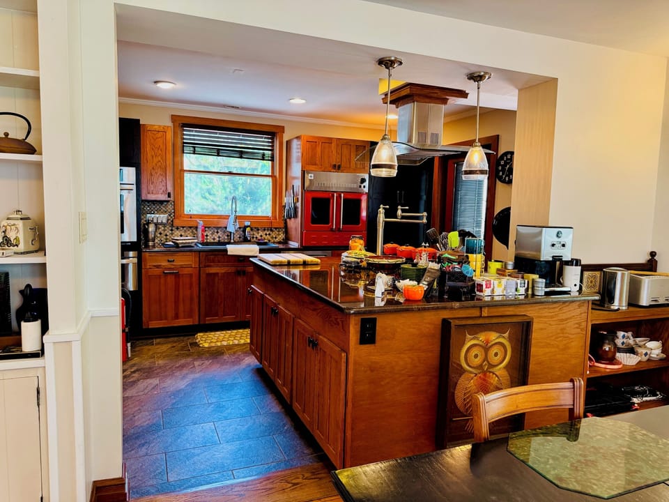 King Double Room with City View | Private kitchen | Electric kettle