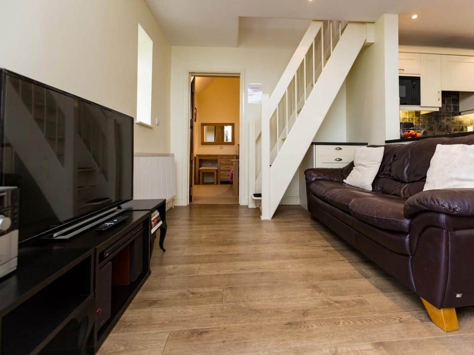 Lounge area with TV