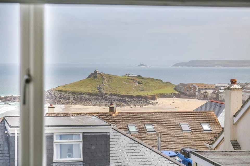 Beach/ocean view