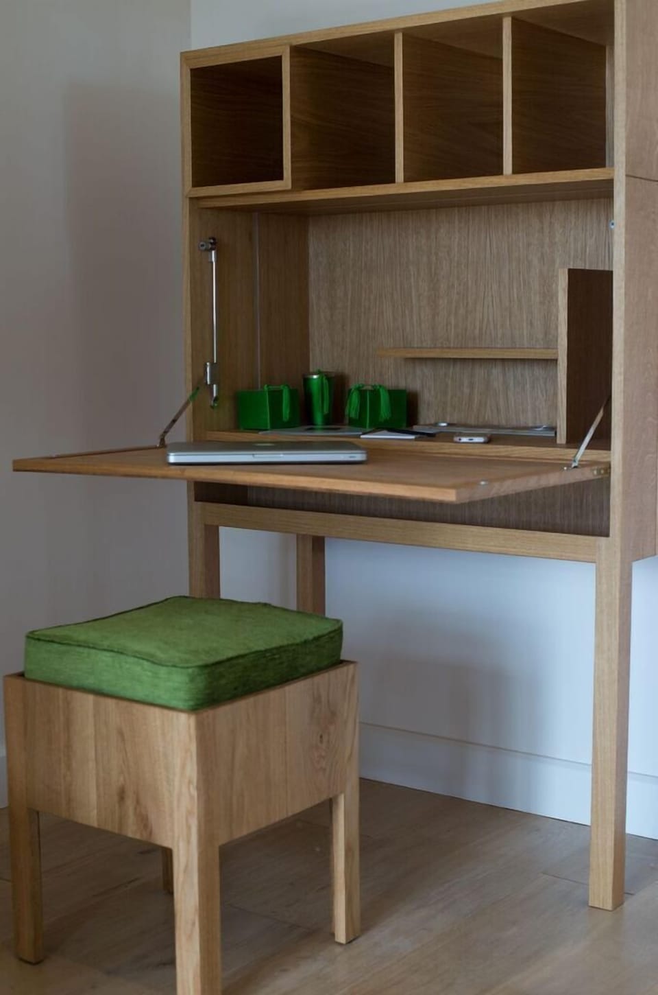 Luxury Suite, 1 Bedroom, Jetted Tub (Nature) | Room amenity