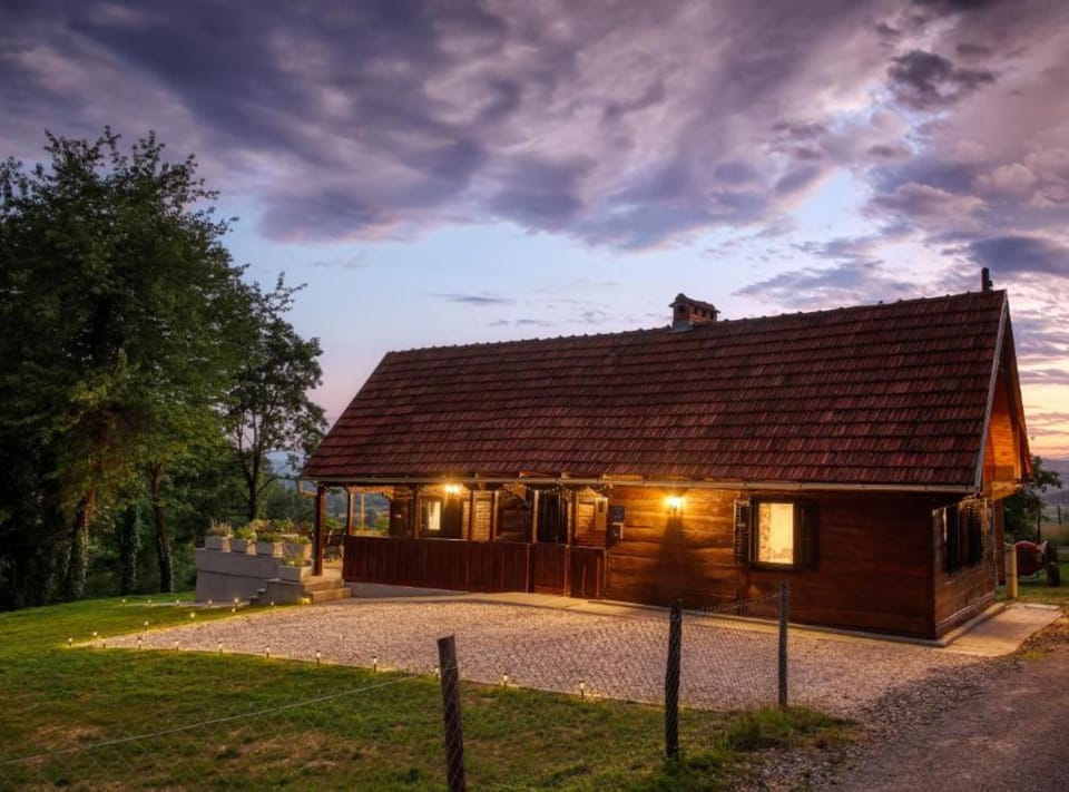 House (Domus Aurorae - With River and Mounta) | Exterior