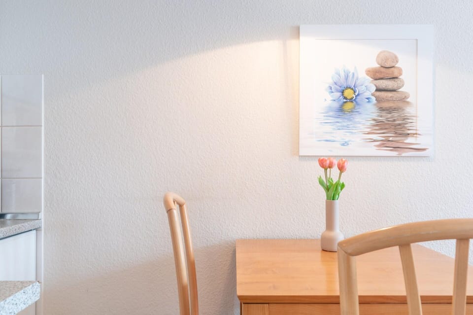 Apartment | Dining