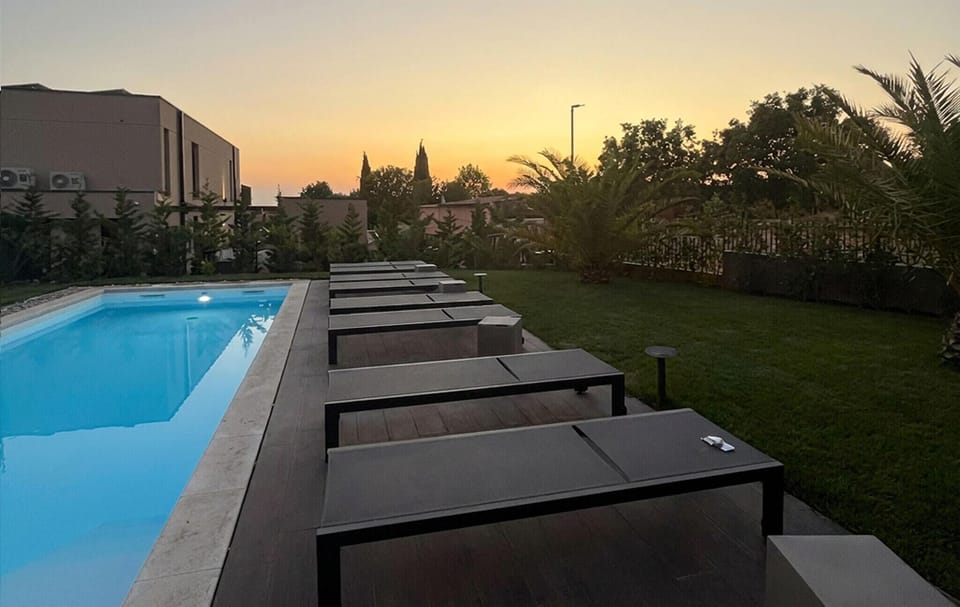 pool