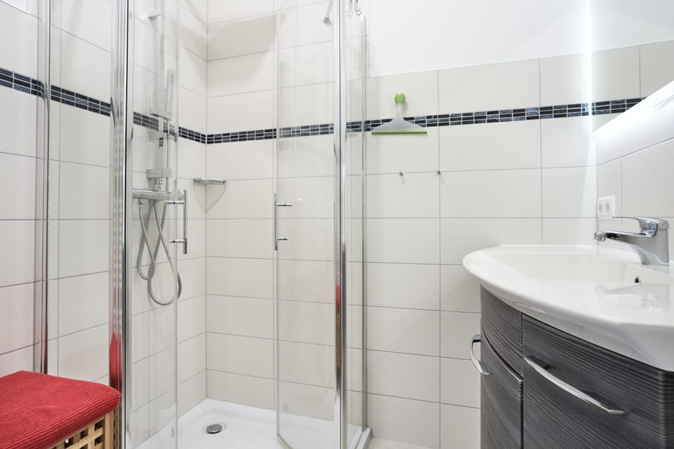 Urlaub auf Rugen: Komfortwohnung mit Fitnessraum Apartment in Sellin