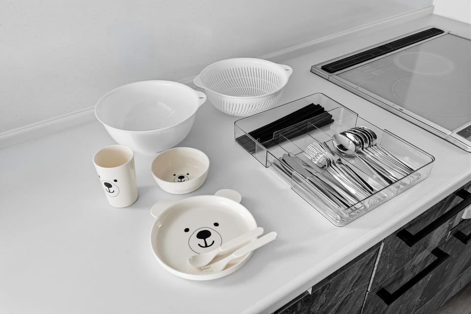 Apartment | Private kitchen | Coffee/tea maker, fridge, microwave, stovetop