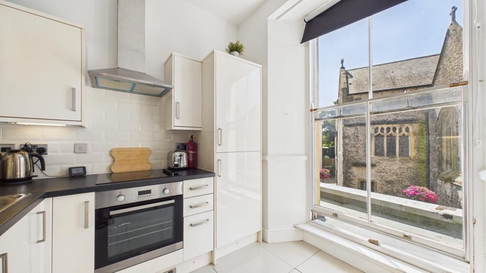 Little Cartref - 1 Bedroom Apartment - Tenby (29217)