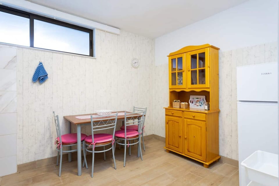 House | 1 bedroom, high-speed internet