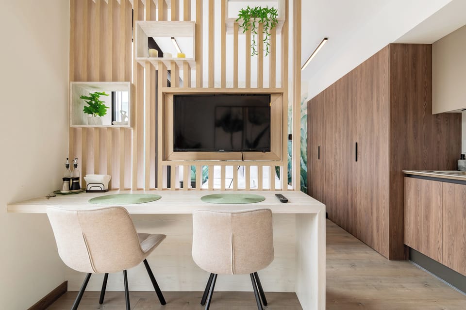 Luxury Studio, Pets Allowed, Hill View | Interior