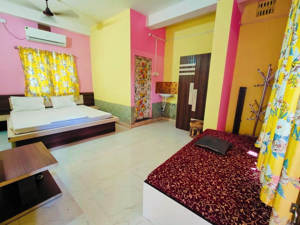 Comfort Double Room, Balcony, Park View | Desk, laptop workspace, WiFi (free)