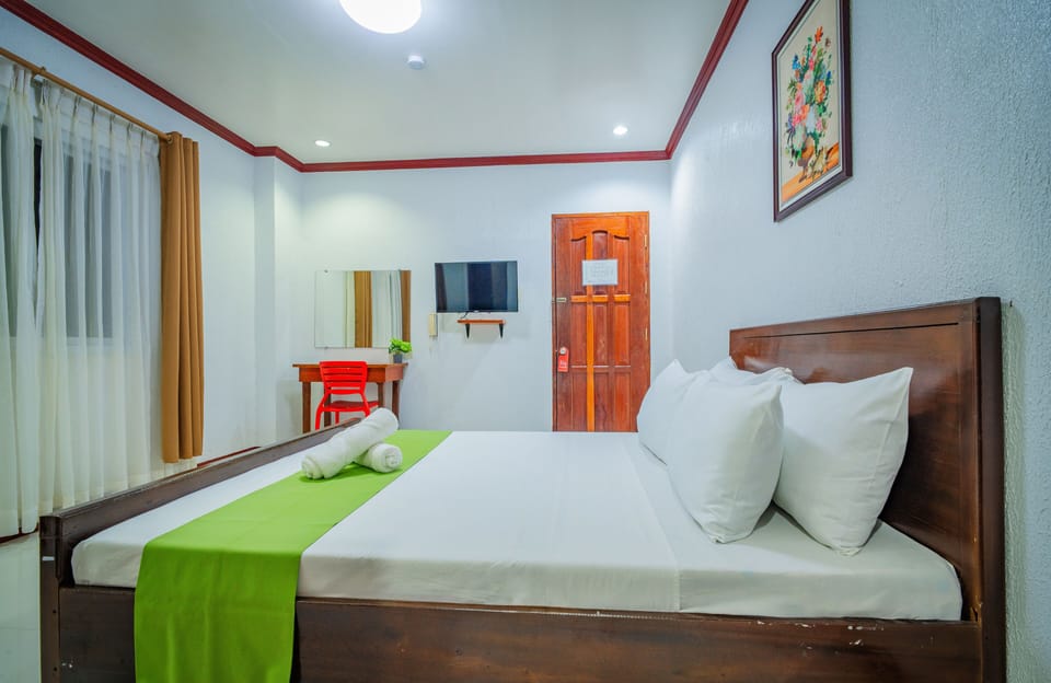 Family Quadruple Room | WiFi (free), bed sheets