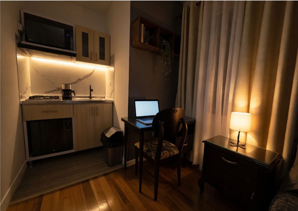Standard Apartment, City View | Interior