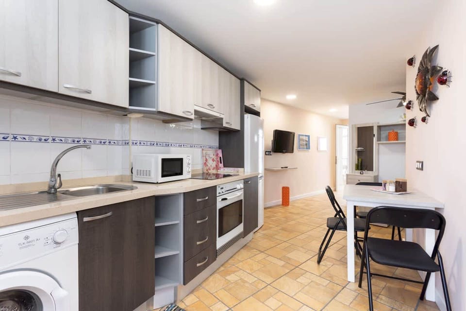 House, Smoking | 1 bedroom